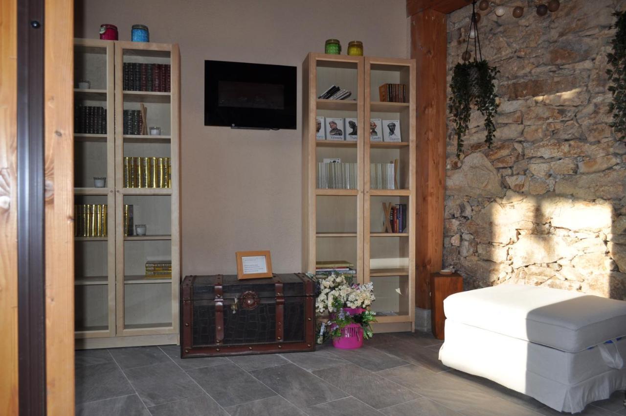 Tormellas El Rincon Secreto De Gredos Especializada En Celiaquia Y Diabetes Y Jacuzzi 게스트하우스 외부 사진